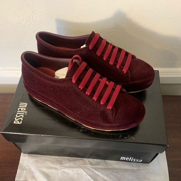 Melissa  be blocked  super soft cushioned foodbed sneaker size 6 and 7 - Picture 5 of 9